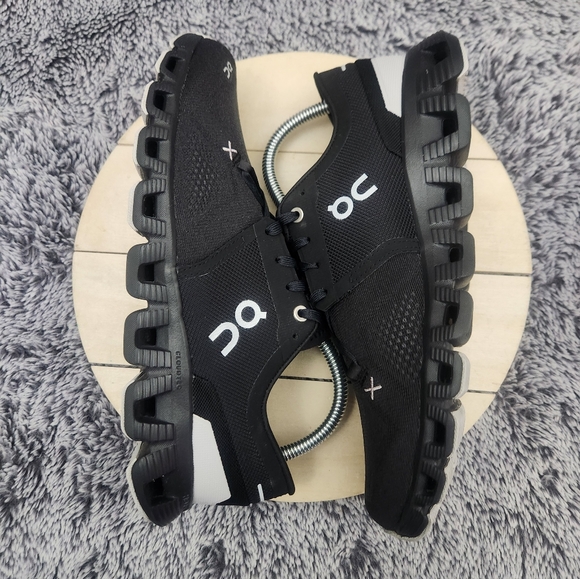 On Cloud X 3 Running Shoes Black Women's Size 9 - Picture 5 of 9